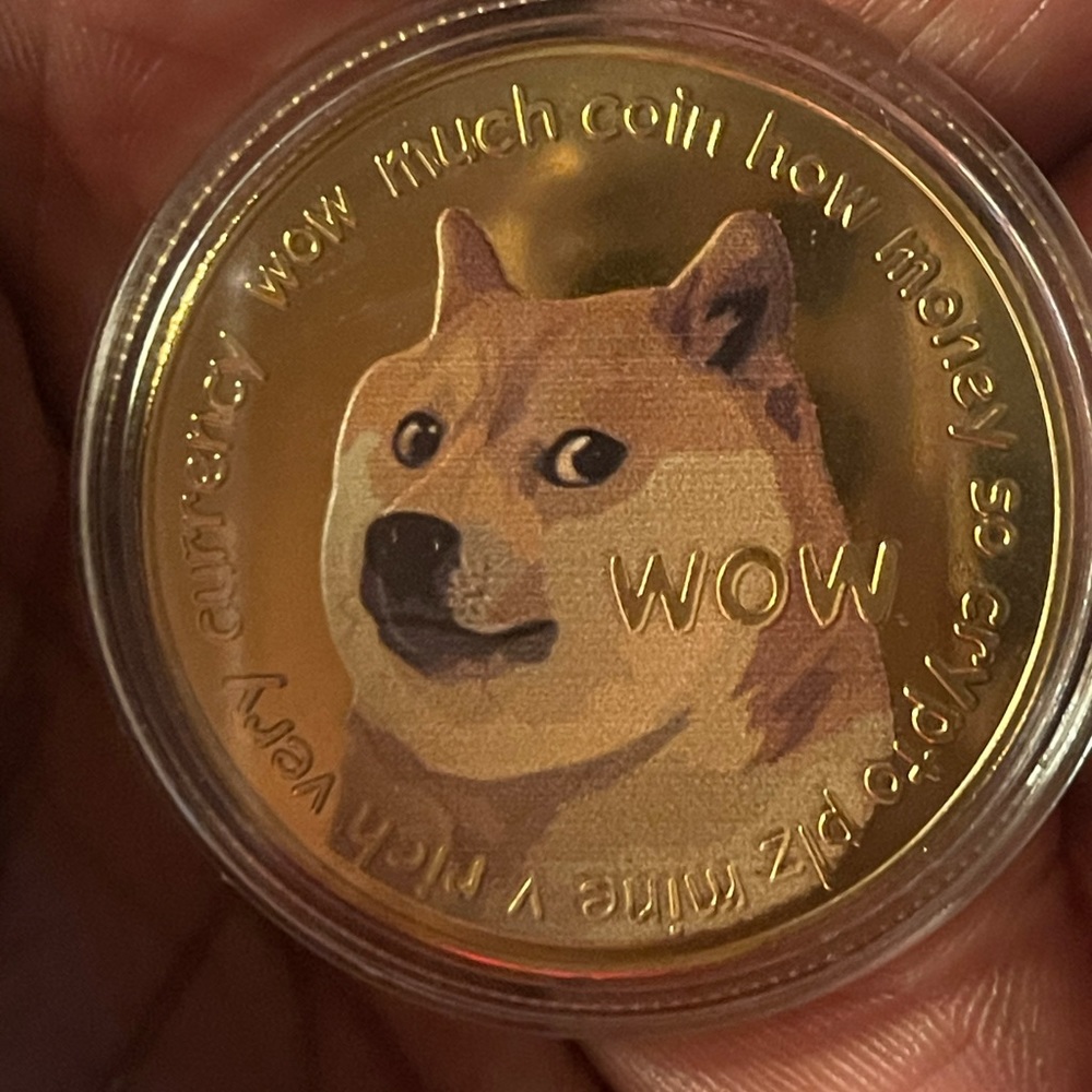 Dodgecoin Cryptocurrency Collectible - Picture 2 of 3